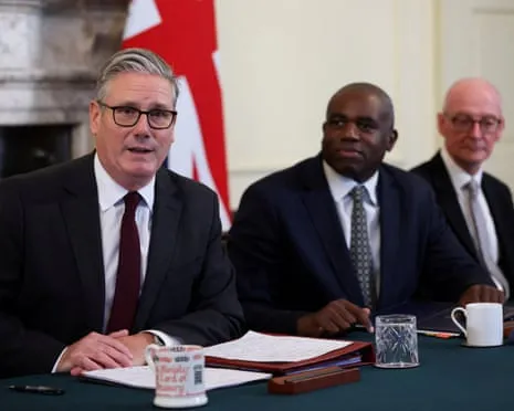 Keir Starmer to Chair Government Meeting Amid Rising Pressure Following Departure of Senior Adviser