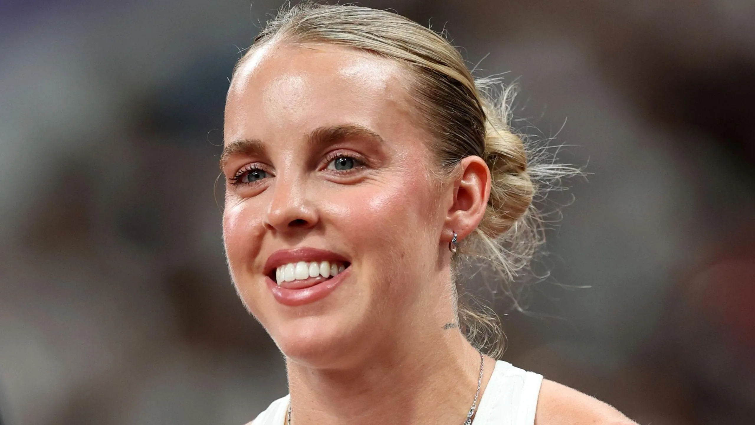 Keely Hodgkinson Begins World Title Campaign with Victory