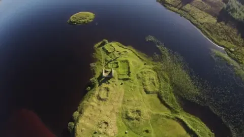 Historic Royal Fortress Discovered on Scottish Isle