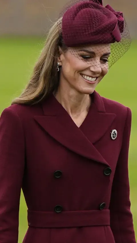 Melania’s Hat, Kate’s Feather Brooch and Additional Standout Looks So Far